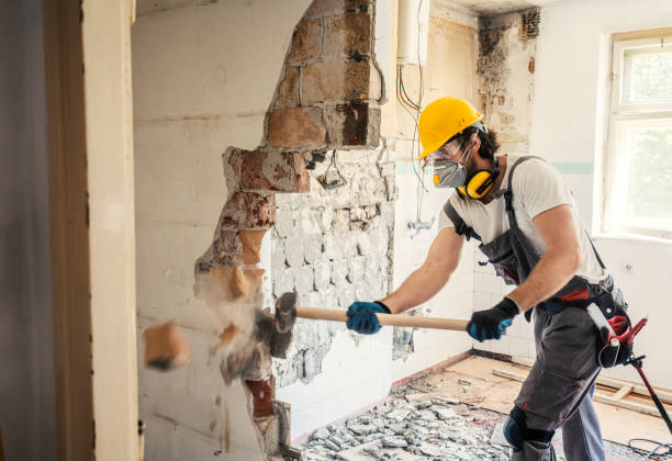 Best Concrete Crack Repair  in West Elmira, NY